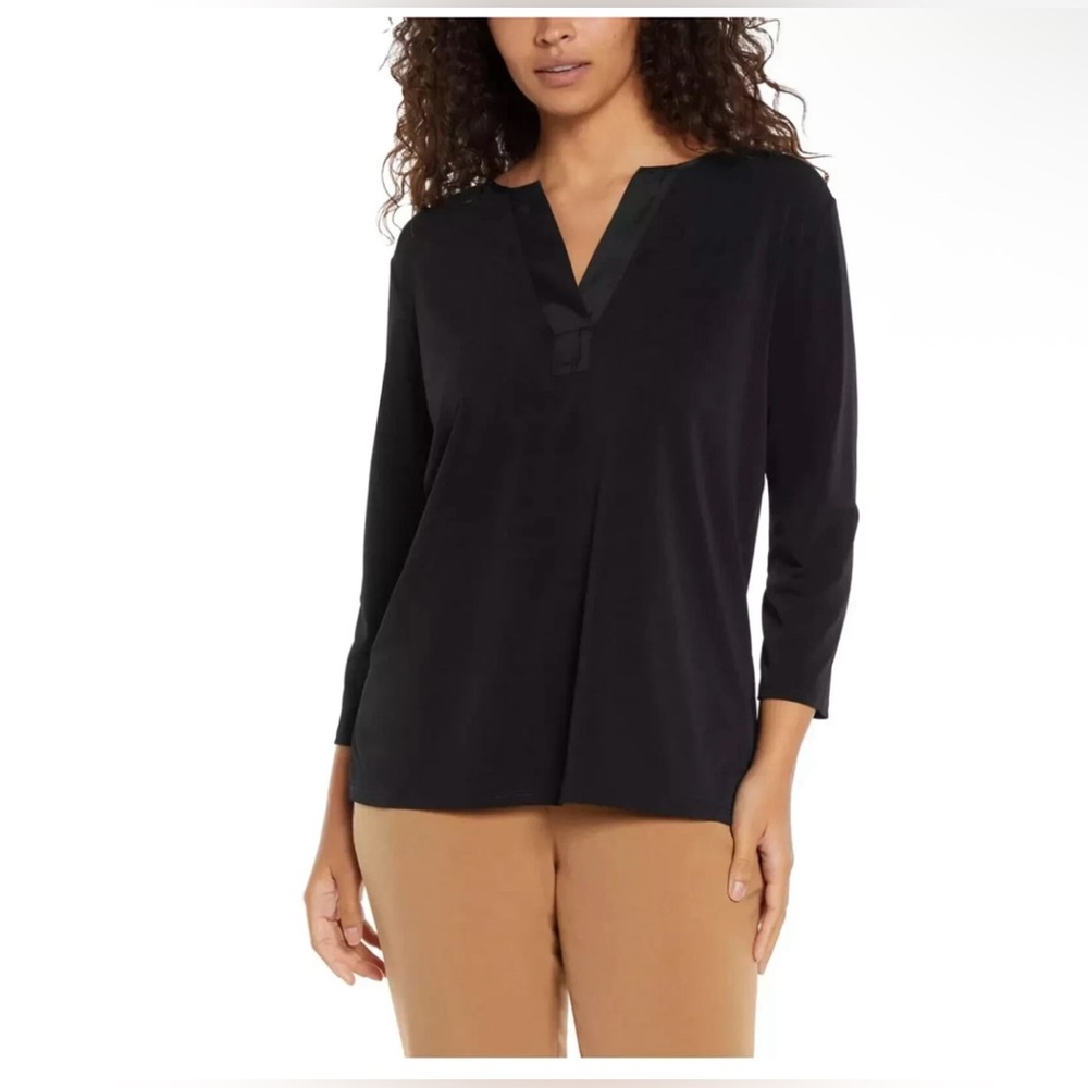 Banana Republic V-Neck Blouse
